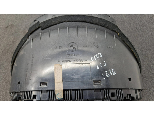Přístrojová deska  BMW 7 E38 2000 6906112  