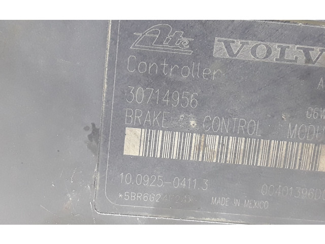 Jednotka ABS 30714956, P30714952   Volvo V70 2006