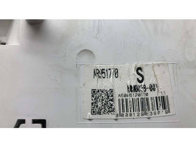 Панель приборов MR951770   Mitsubishi Colt CZ3       
