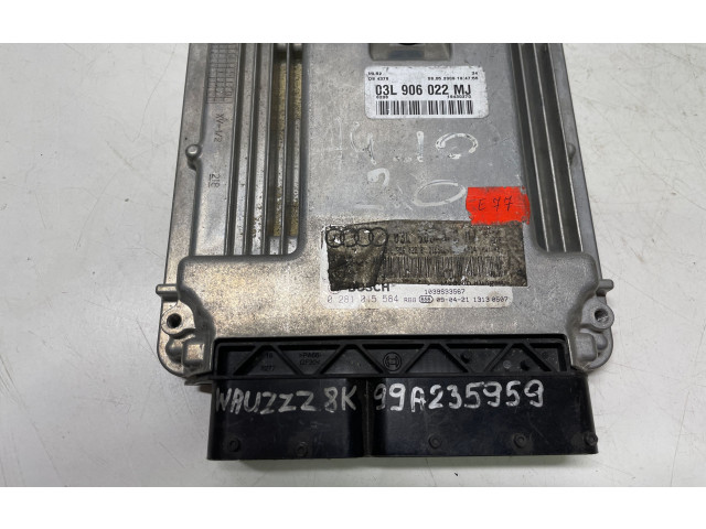 Řídící jednotka 03L906022MJ   Audi A4 S4 B8 8K 2011