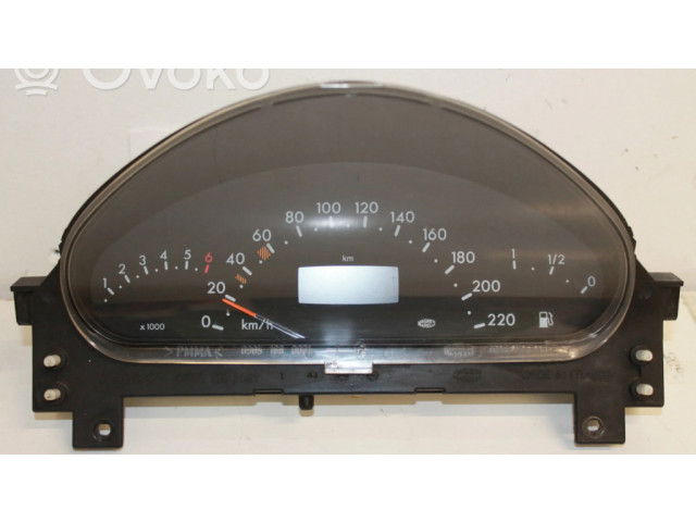 Přístrojová deska  Mercedes-Benz A W168 2000 A1685404011, 09051680091  