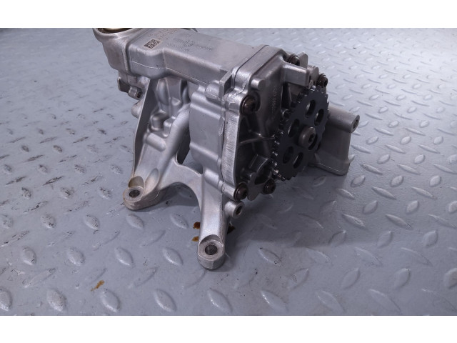 Čerpadlo oleje 11418631810, 8631810   BMW 1 F40   