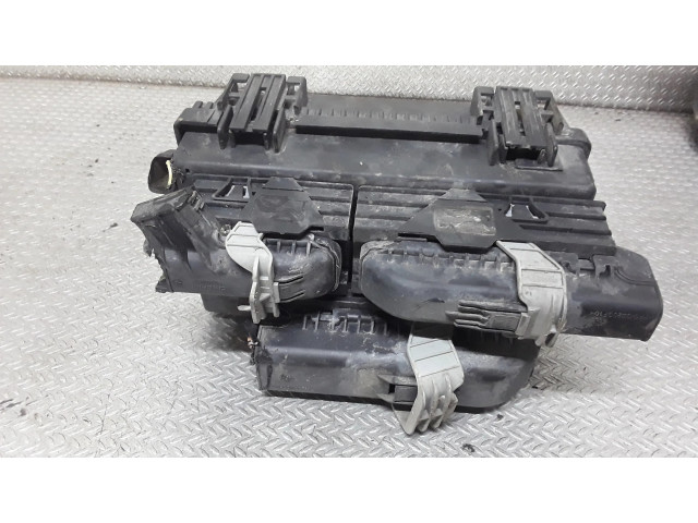 Блок предохранителей  51737887   Fiat Grande Punto    
