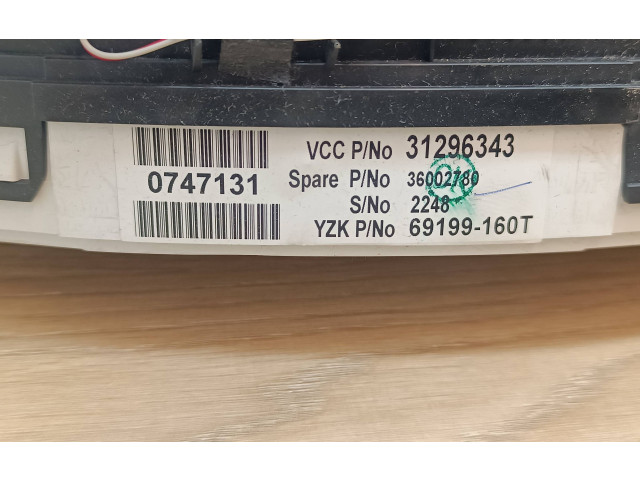 Přístrojová deska  Volvo XC90 2011 31296343, 36002780  