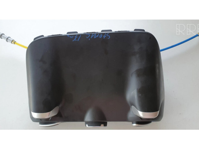 Блок управления климат-контролем 97250H8500   KIA Stonic