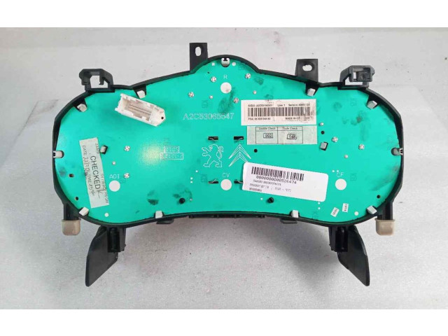 Přístrojová deska  Peugeot 207  9682904880  