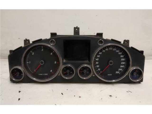 Přístrojová deska  Volkswagen Touareg I 2005 7l6920880n, 7L6920880N  