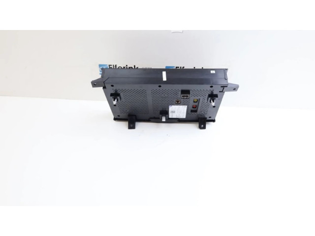 Дисплей    8891571859, 8891571859   Lynk & co 01