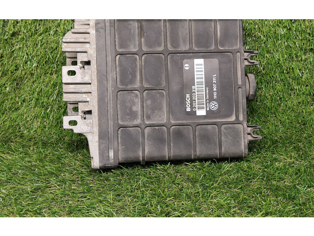 Блок управления двигателем ECU 1H0907311L, 0261203318   Volkswagen Golf III 1994
