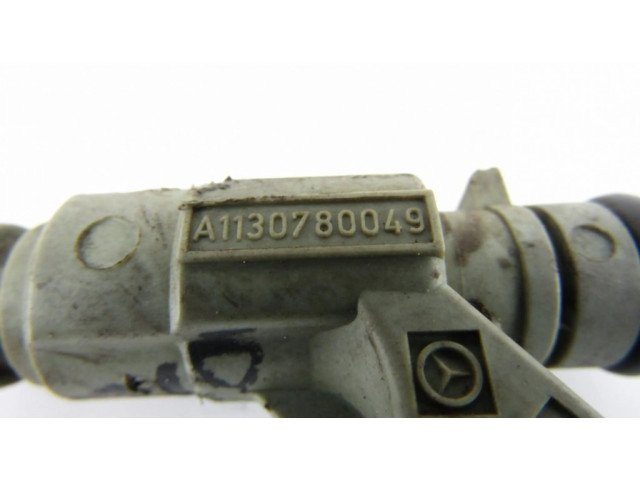 Vstřikovač A1130780049   Mercedes-Benz S W220  pro benzínový motor 5.0  