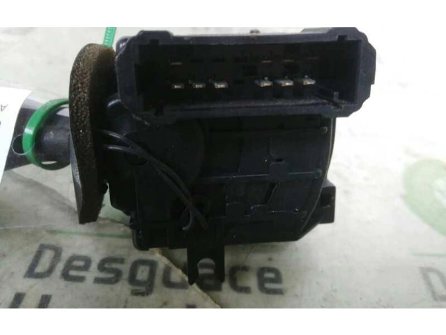 Переключатель дворников 34313001AA, 0090086   Renault Safrane
