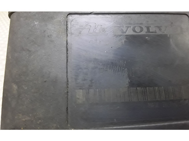 Jednotka ABS 9496931   Volvo S80 2002