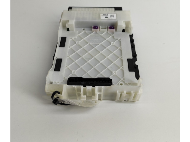 Блок комфорта 8273010030, 63572272   Toyota C-HR II   