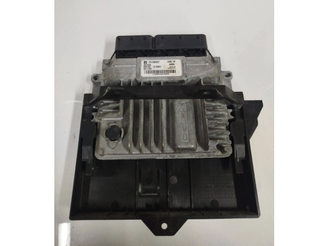 Řídící jednotka 25184894, 28376848   Opel Antara 2012