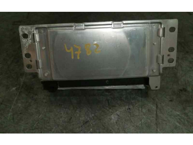 Píst    Audi A6 S6 C4 4A     