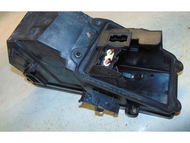   Pojistková skříňka 1245400182   Mercedes-Benz E W124 1991