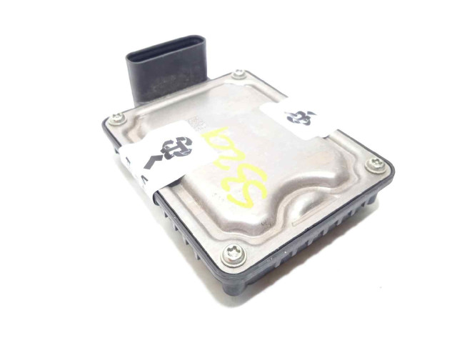 Блок управления 8892136175, P8892136175   Lynk & co 01