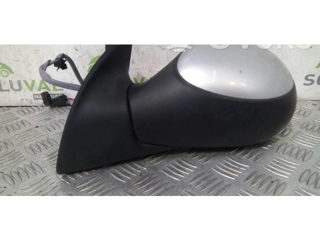 Zpětné zrcátko  Peugeot 1007 2007  8153WQ  