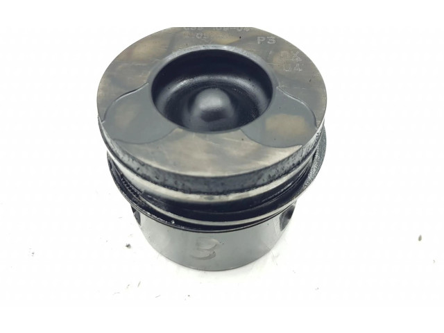 Píst 0628R1, PISTON RHR   Peugeot 307  pro benzínový motor 2.0  