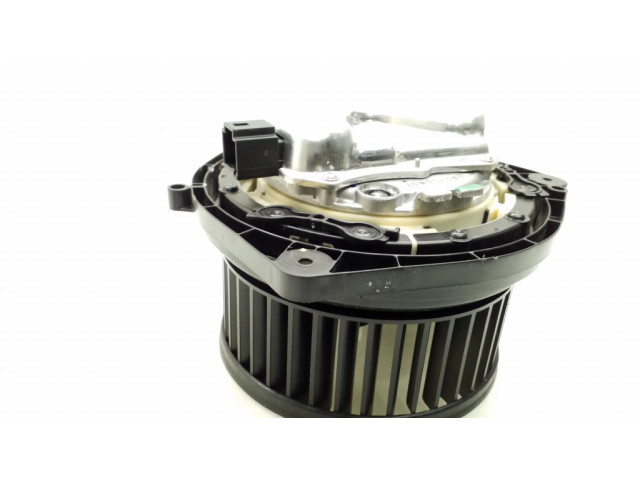 Вентилятор печки    DRF10238001   BMW 3 G20 G21