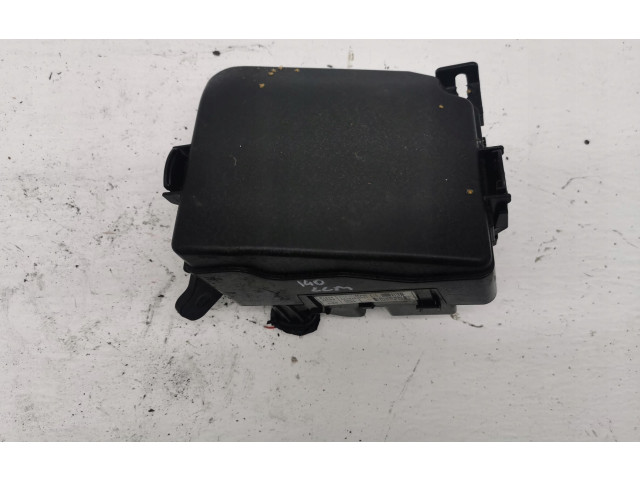   Pojistková skříňka 91214-3Z044   Hyundai i40 2015
