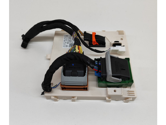 Блок комфорта 31684742, 31684742AA   Volvo XC40   