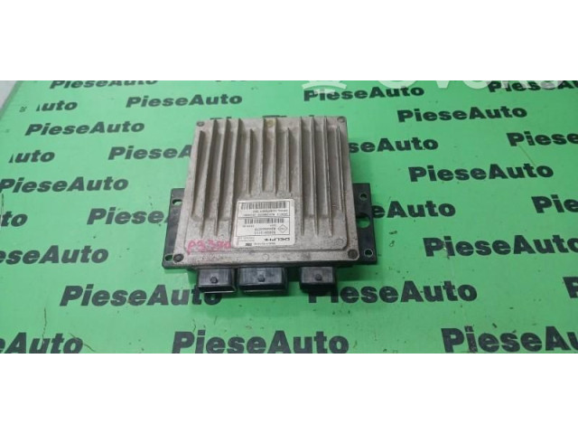 Блок управления двигателем Блок управления 8200513113, 8200593576.   Renault Logan I