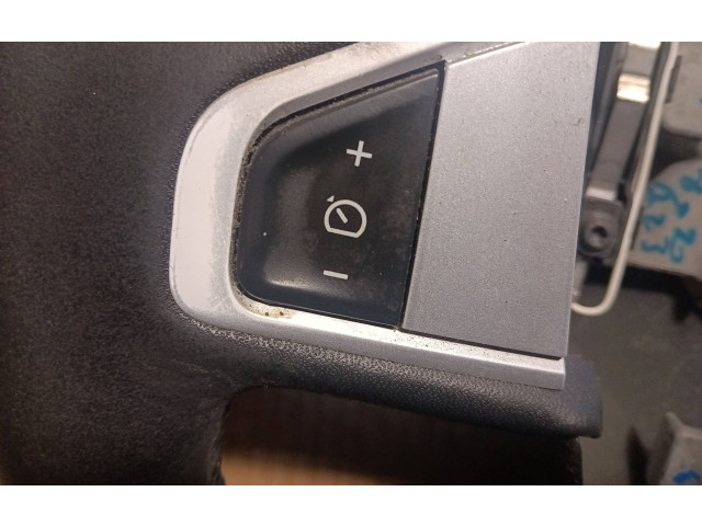 Volant Renault Megane III 2012 609581499, 60958141  