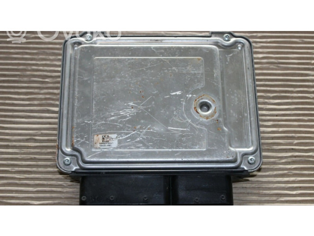 Řídící jednotka 03G906021AR, 0281012469   Volkswagen Caddy 2004
