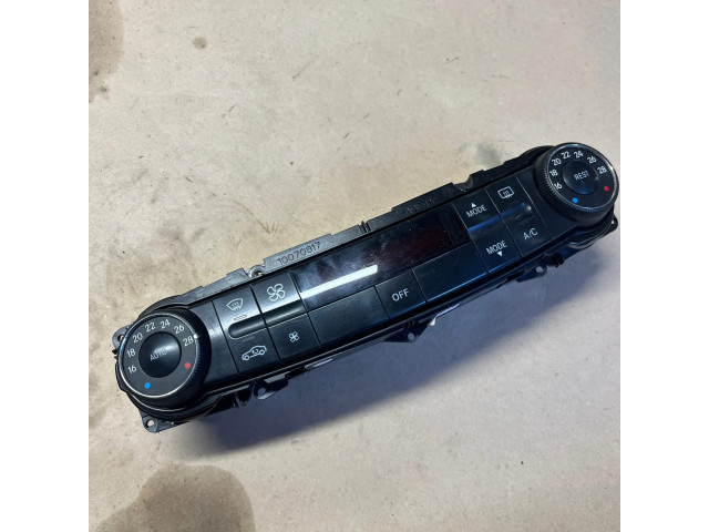 Блок управления климат-контролем 2118300790, 00064106   Mercedes-Benz E W211