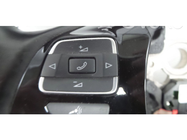 Руль Volkswagen Touareg II  2010 - 2018 года 7P6419091AQ      