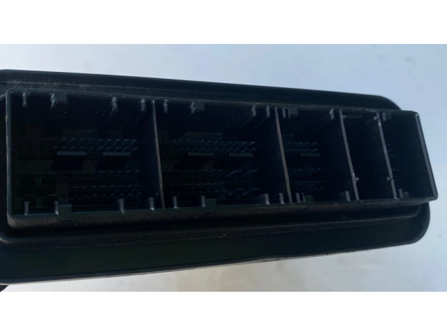 Řídící jednotka 8516754, 0281018298   BMW 7 F01 F02 F03 F04 2010