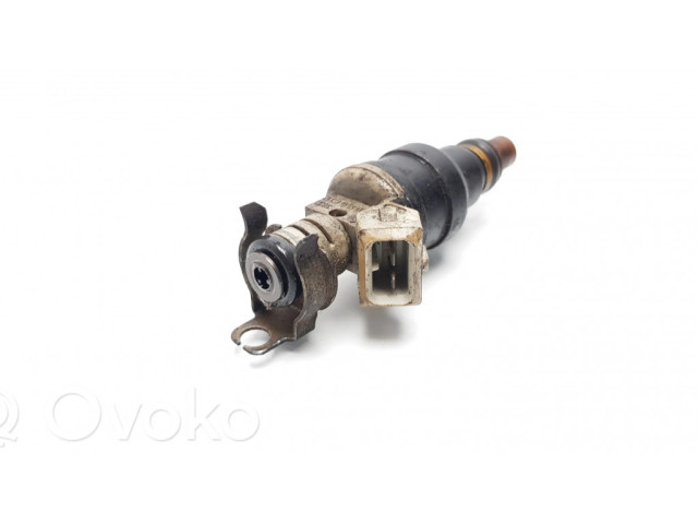 Vstřikovač 0280150831   Renault Safrane  pro benzínový motor 2.0  