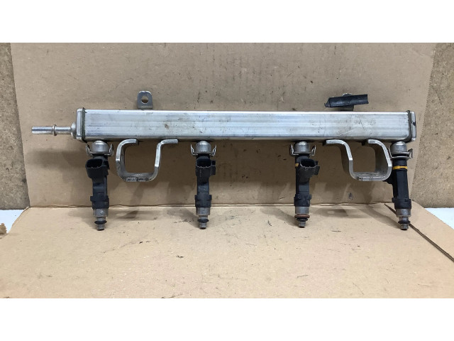 Vstřikovač 6M8G9D280AA, 0280158103   Mazda 6  pro benzínový motor 1.8  