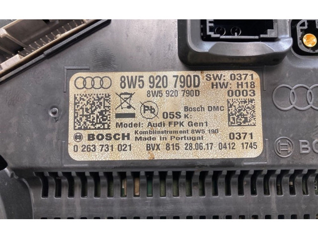 Přístrojová deska  Audi S5 2017 8W5920790D, 8W5920790D  