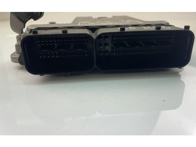 Блок управления двигателем Блок управления 06J906026BK, 0261S04042   Volkswagen Tiguan