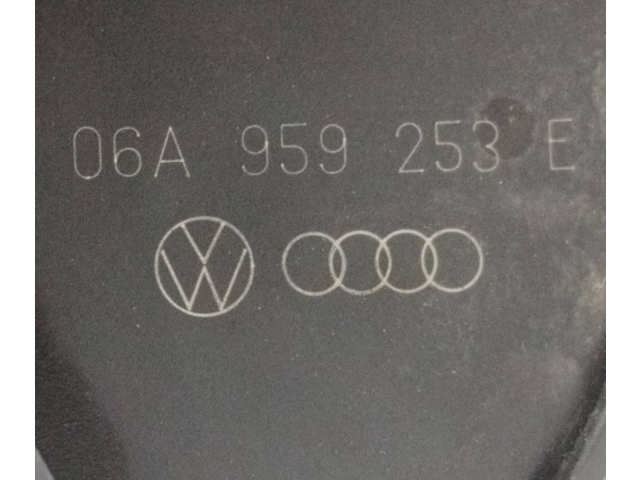 Вторичный воздушный насос 06A959253E, 3B0906613   Skoda Superb B5 (3U)