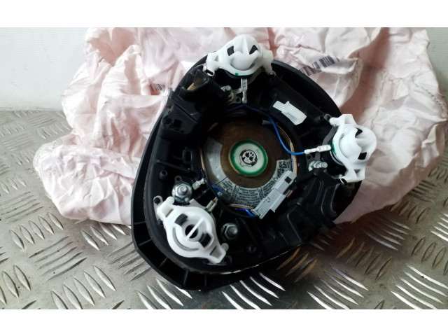 Подушка безопасности водителя 39118076   Opel Astra K