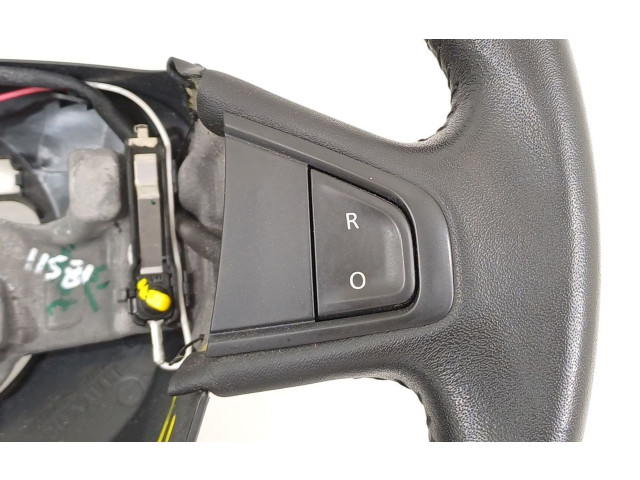 Volant Renault Megane III 2013 609581499  
