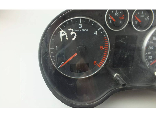 Přístrojová deska  Audi A3 S3 A3 Sportback 8P 2005 8P0920930Q  