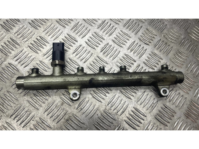 Vstřikovací lišta 7700111013, 0445214015   Renault Laguna II  pro naftový motor 2.2  