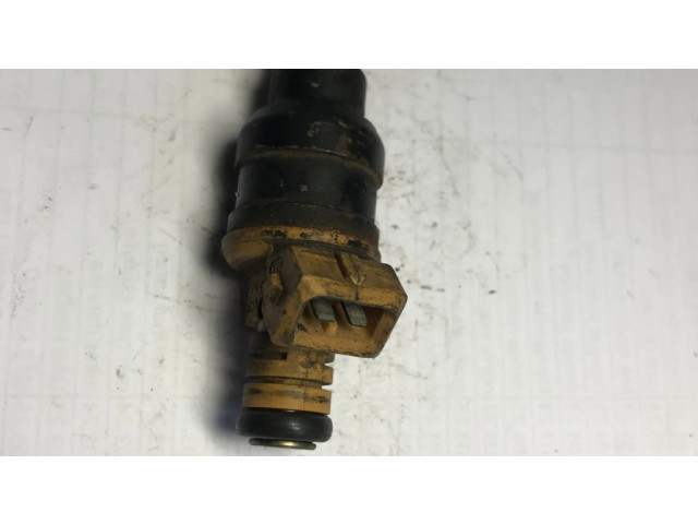 Vstřikovač 0280150714   BMW 7 E32  pro benzínový motor 0.0  