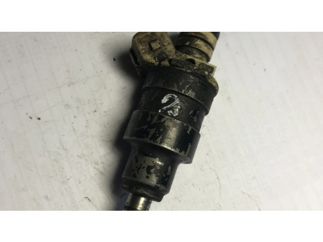 Vstřikovač 0280150208   BMW 3 E30  pro benzínový motor 0.0  
