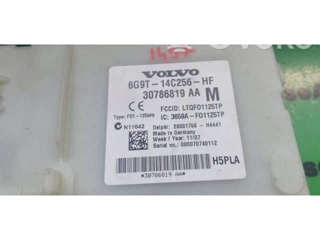   Pojistková skříňka 30786819AA, 30786819AAM.   Volvo S80 2007