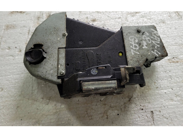 Zámek zadních dveří 51129156, 51129156   Toyota RAV 4 (XA30) 2008