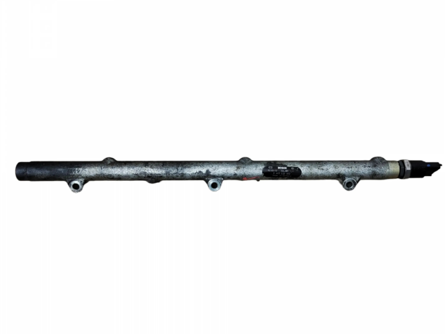 Vstřikovací lišta 0445216002   BMW 5 E39  pro naftový motor 2.5 M57 D25 (256D1) 