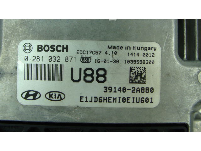 Řídící jednotka 0281032871, 391402A880   KIA Ceed 2012