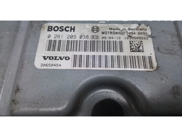 Řídící jednotka 30650454   Volvo S40 2006