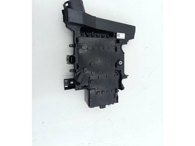   Pojistková skříňka 32200114, 33242488   Volvo XC60 2018