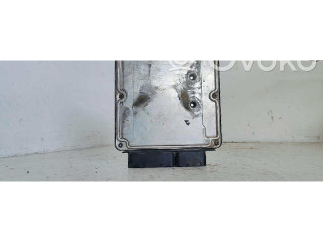 Блок управления двигателя 070906016F   Volkswagen Touareg I